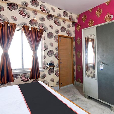 Joy Maa Tara Hotel & Restaurant Kalküta Dış mekan fotoğraf