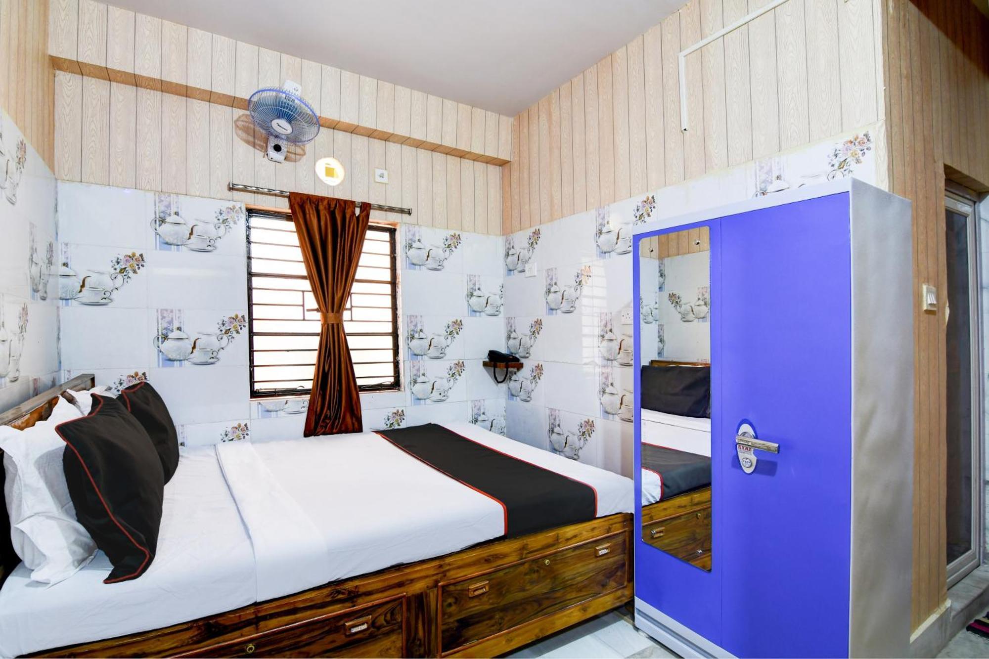Joy Maa Tara Hotel & Restaurant Kalküta Dış mekan fotoğraf
